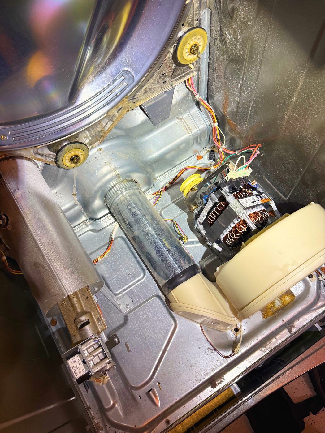 The inside of the dryer with the work finished. This is what it is supposed to look like